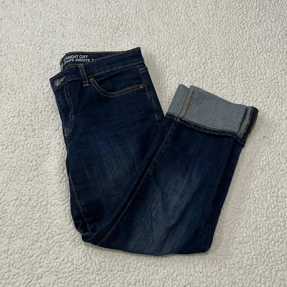 🔵Woman’s gap straight cut Capri jeans size 4/27r